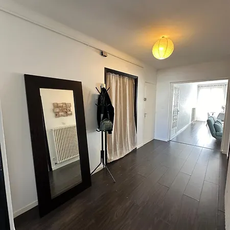 T2 60m2, Centre Ville, Parking Gratuit, Terrasse, Proche Tram, A Seulement 15mn Des Plages Apartment *